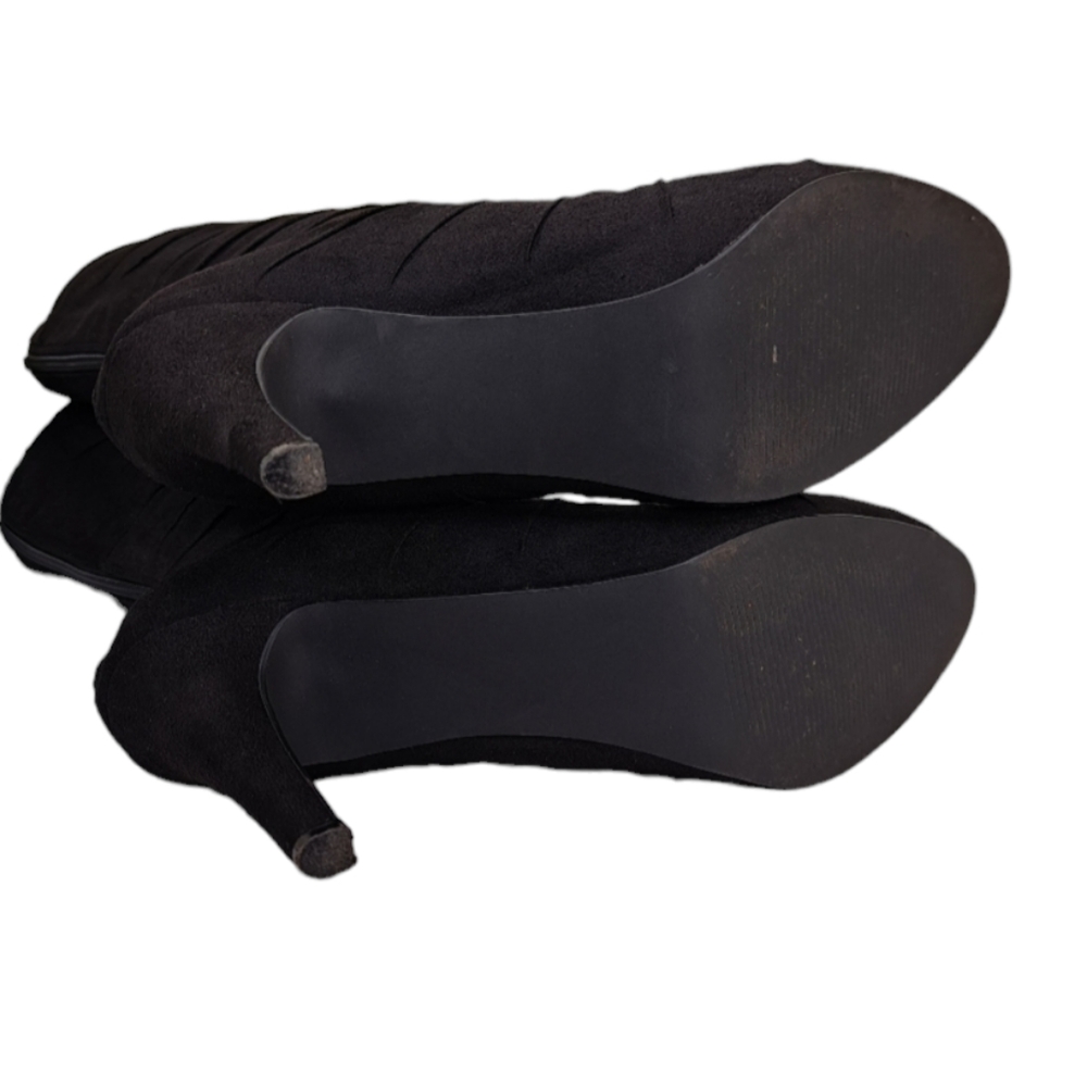 Velvet Heart Faux Suede Black Calf Women's Boots 8.5M - Picture 9 of 14